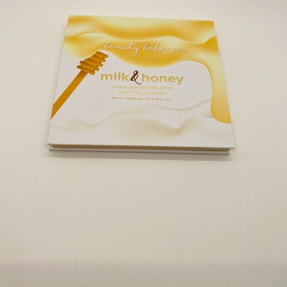 NWT BEAUTY BAKERIE Milk & Honey Highlighting Palette - Picture 8 of 8